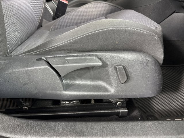 2014 Volkswagen Golf Auto