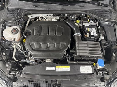 2024 Volkswagen Golf GTI SE