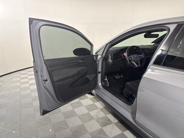 2024 Volkswagen Golf GTI SE
