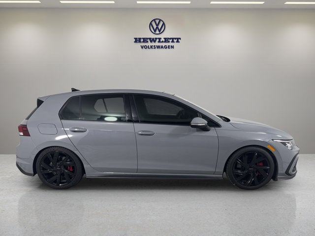 2023 Volkswagen Golf GTI SE