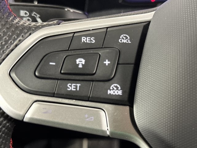 2025 Volkswagen Golf GTI Autobahn