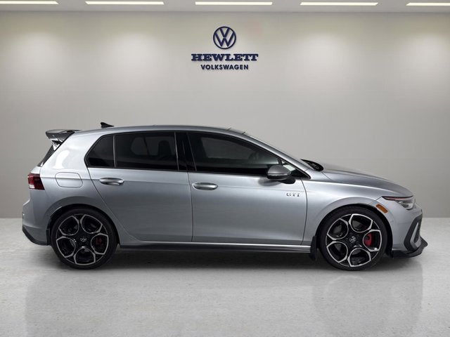 2025 Volkswagen Golf GTI Autobahn