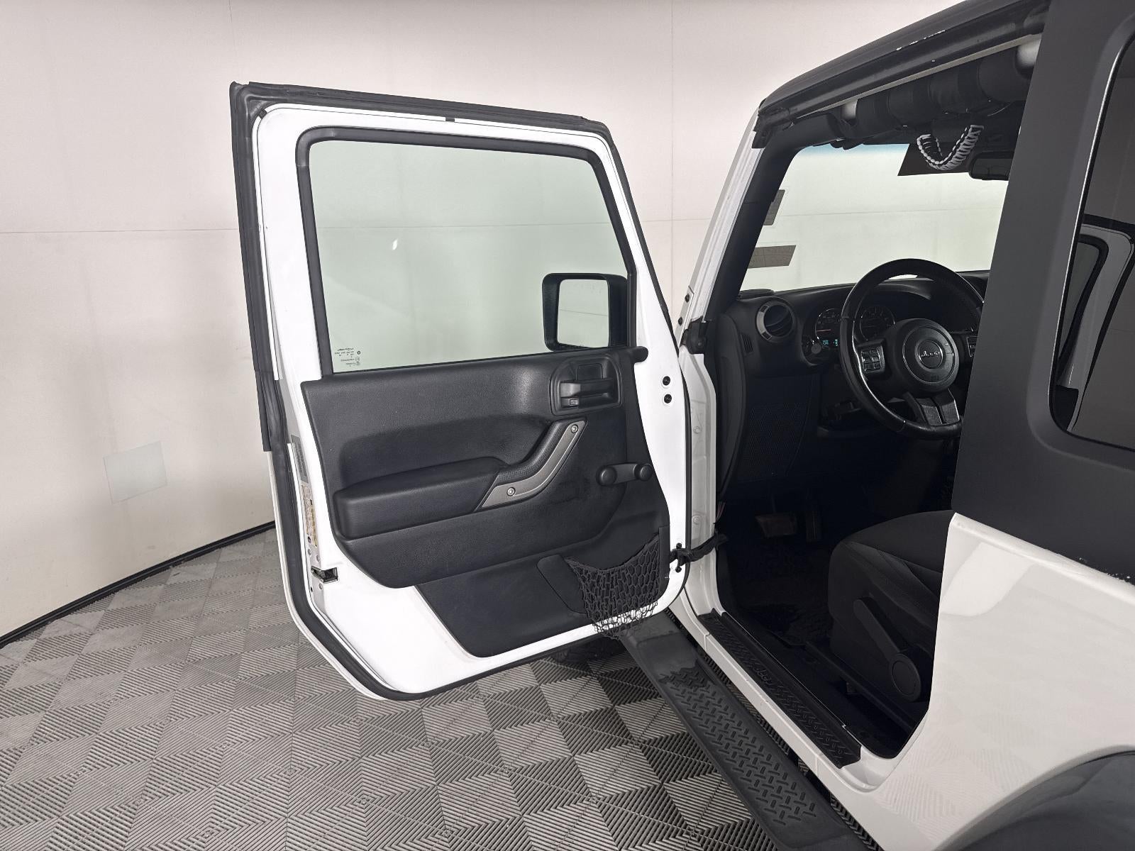 2016 Jeep Wrangler Willys Wheeler