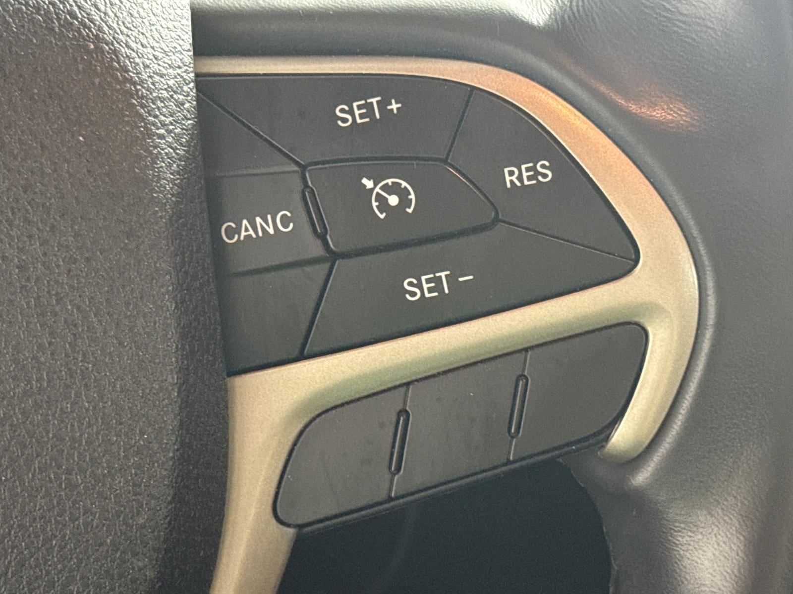 2015 Jeep Grand Cherokee Laredo