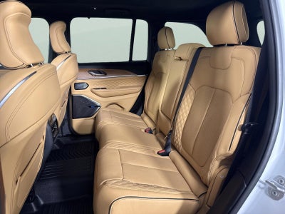 2025 Jeep Grand Cherokee Summit