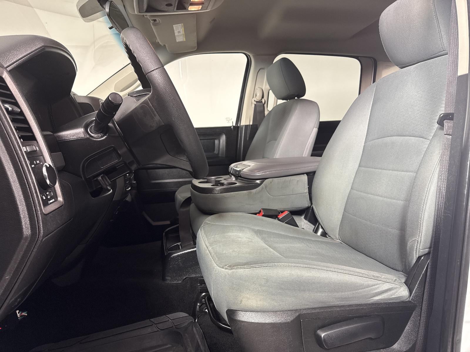 2018 RAM 1500 Tradesman Crew Cab 4x4 5'7" Box