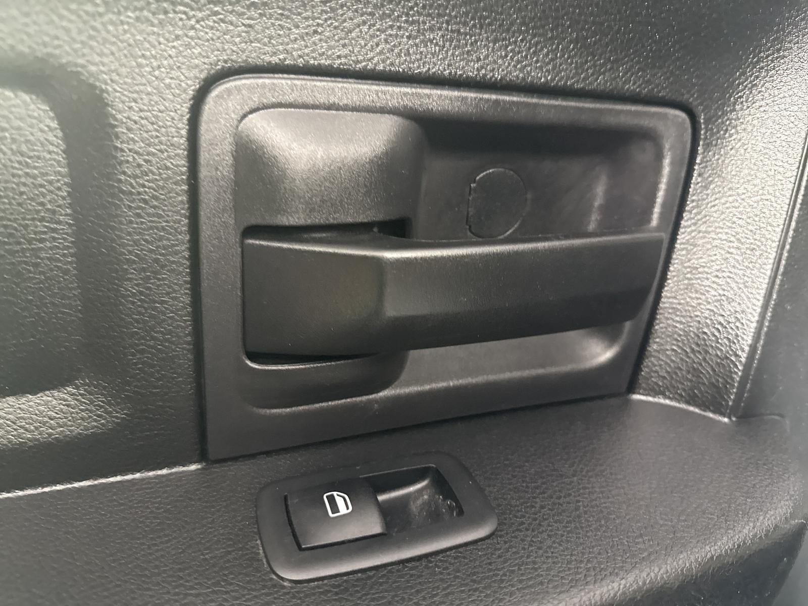 2018 RAM 1500 Tradesman Crew Cab 4x4 5'7" Box