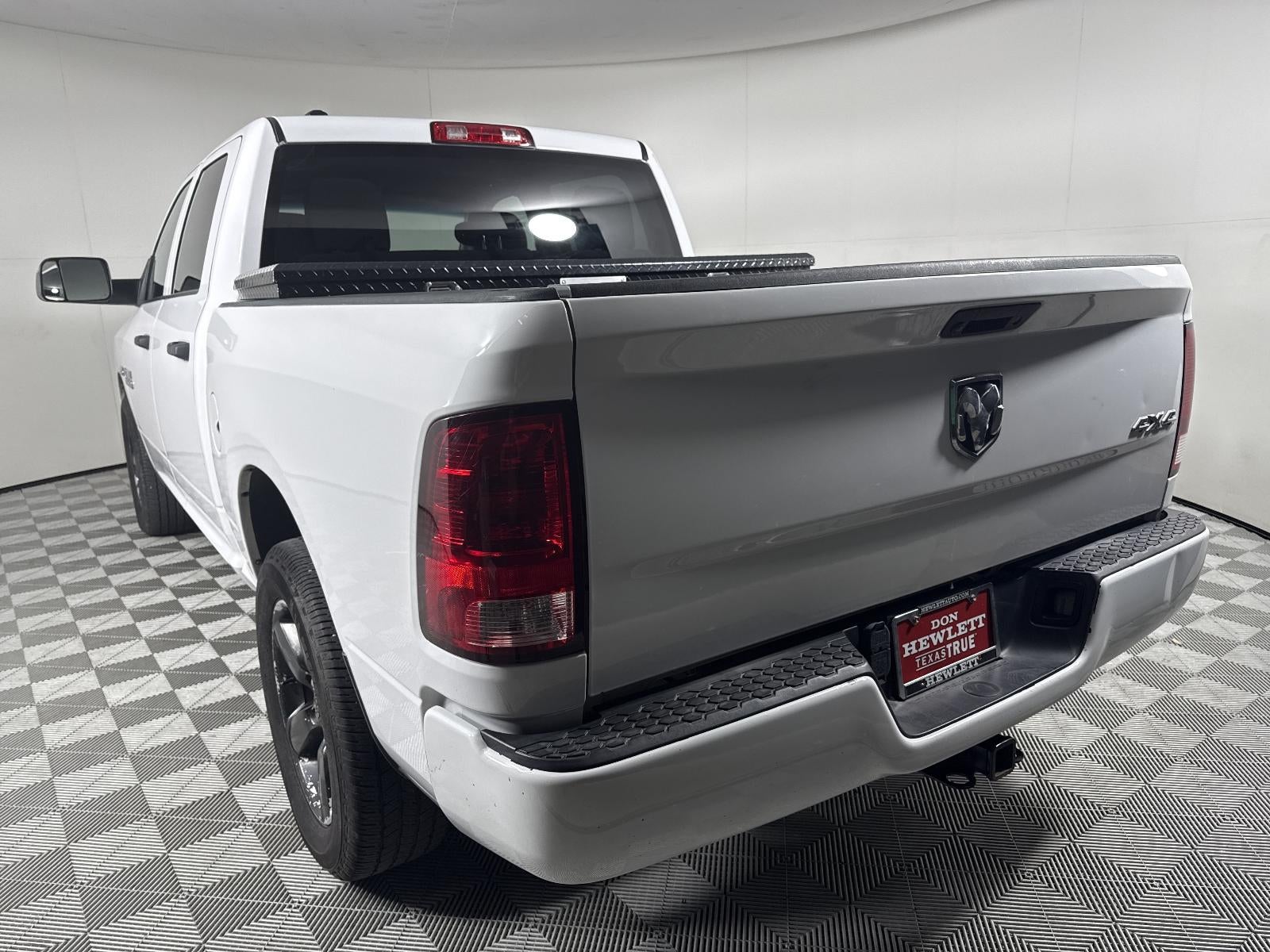 2018 RAM 1500 Tradesman Crew Cab 4x4 5'7" Box
