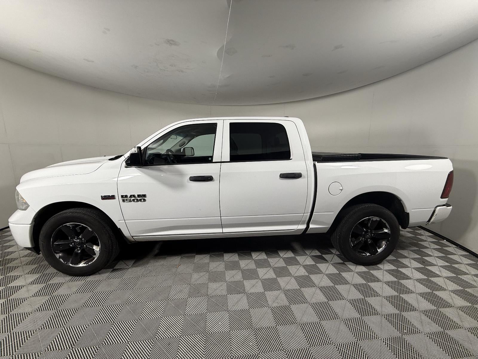 2018 RAM 1500 Tradesman Crew Cab 4x4 5'7" Box