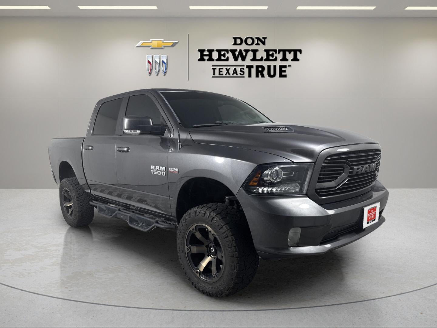 2018 RAM 1500 Sport Crew Cab 4x4 5'7" Box