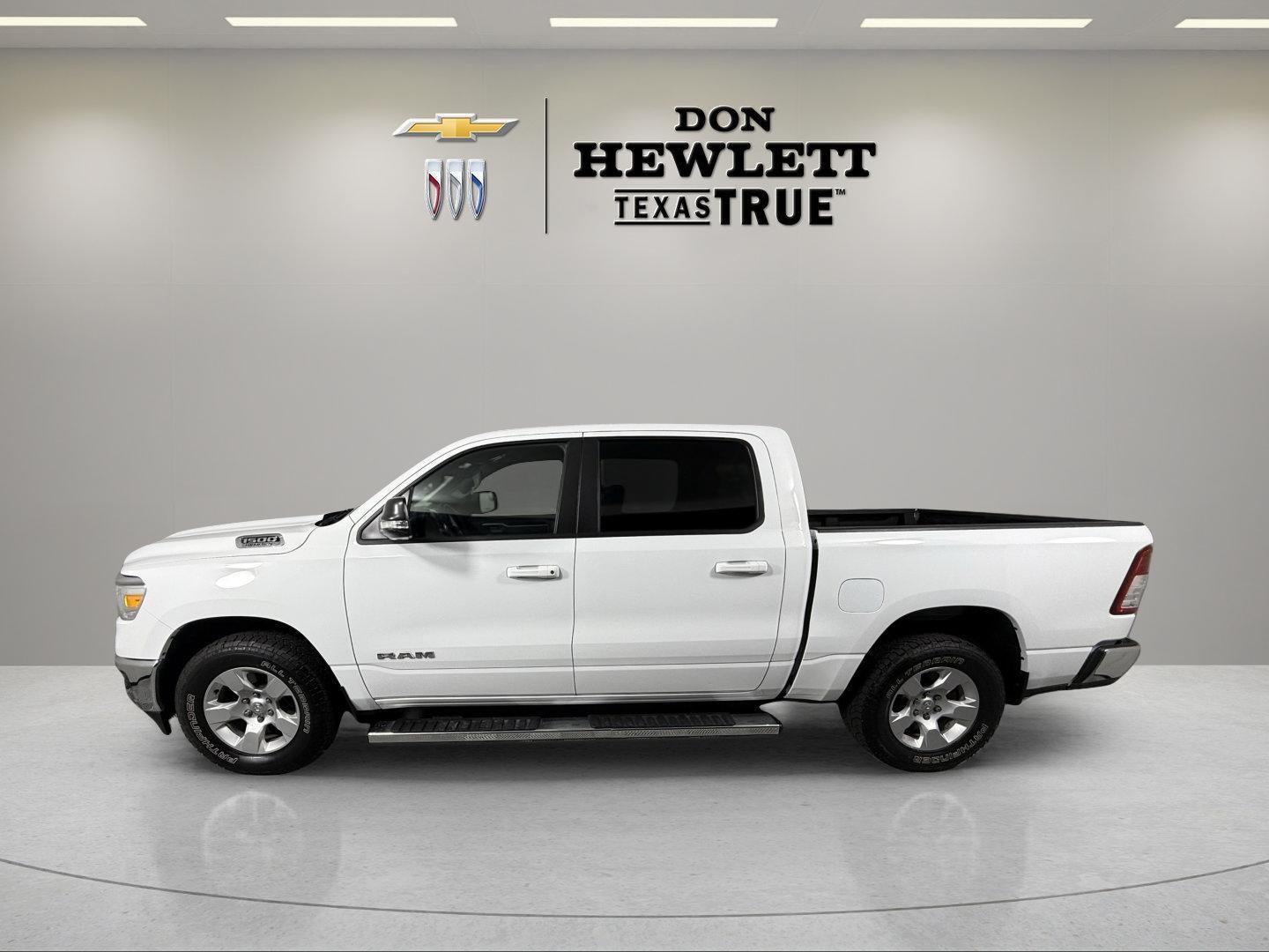 2022 RAM 1500 Lone Star Crew Cab 4x2 5'7" Box