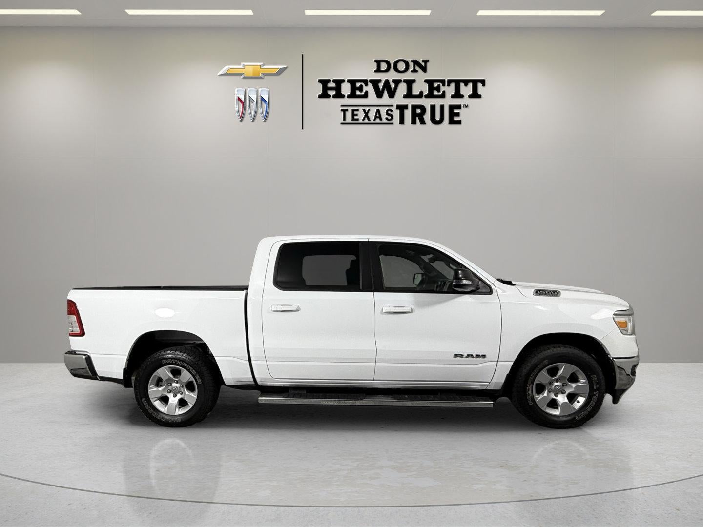 2022 RAM 1500 Lone Star Crew Cab 4x2 5'7" Box