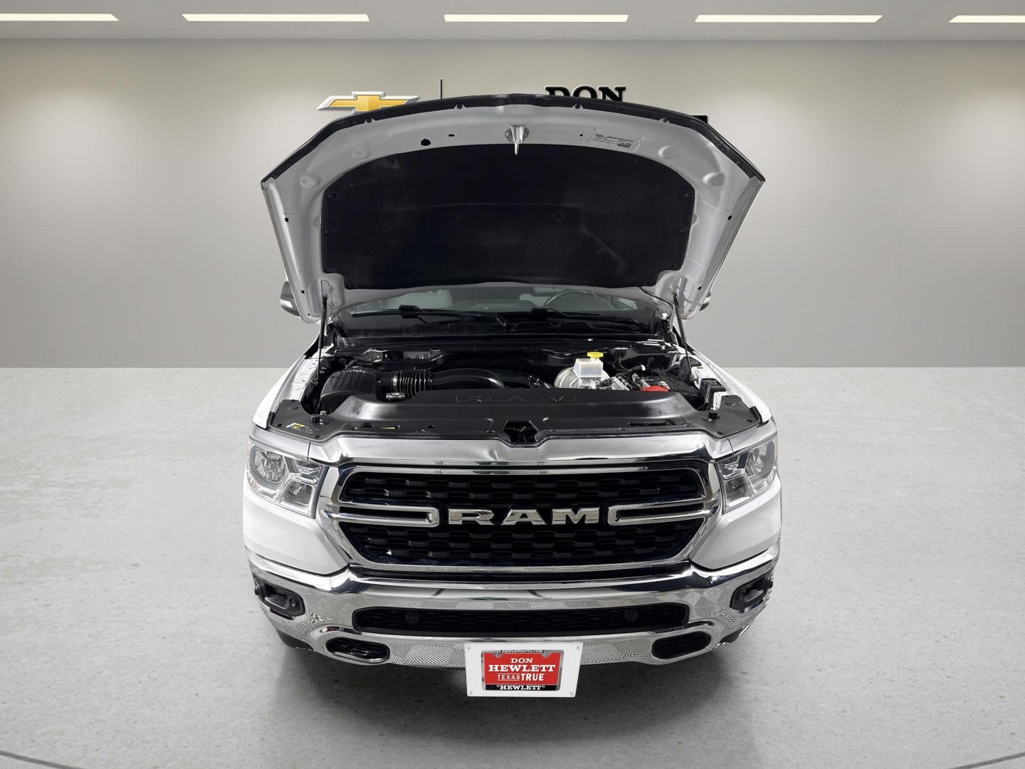 2022 RAM 1500 Lone Star Crew Cab 4x2 5'7" Box