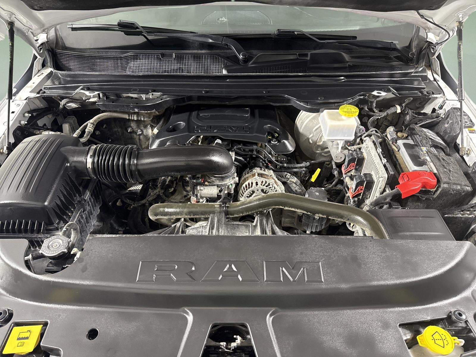 2022 RAM 1500 Lone Star Crew Cab 4x2 5'7" Box