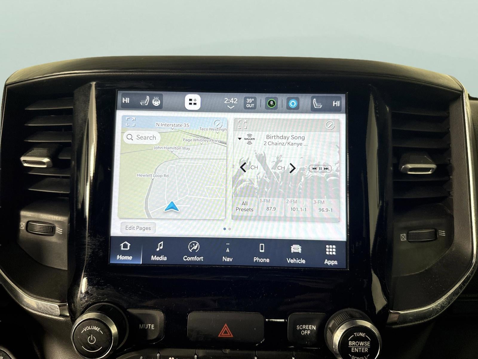 2024 RAM 1500 Laramie