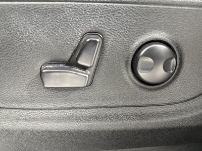 2023 RAM 1500 Lone Star Crew Cab 4x4 5'7" Box