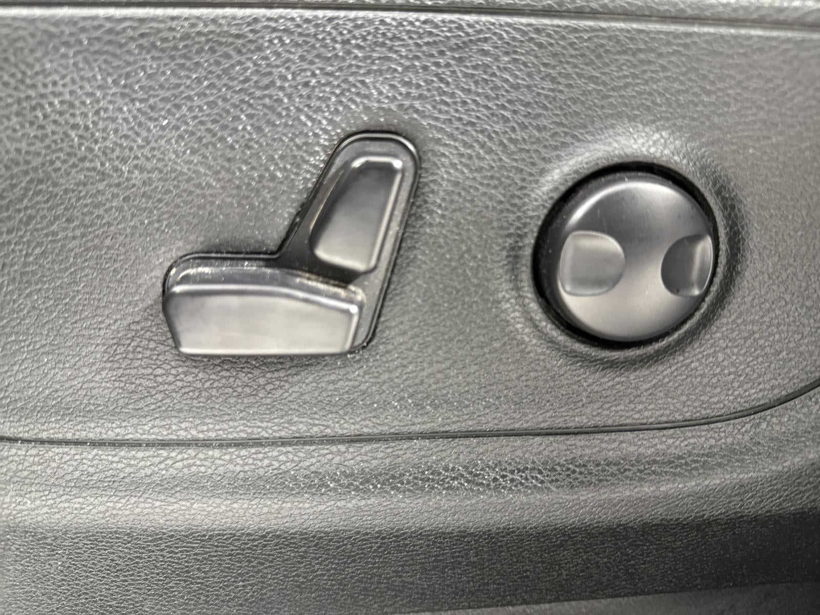 2023 RAM 1500 Lone Star Crew Cab 4x4 5'7" Box