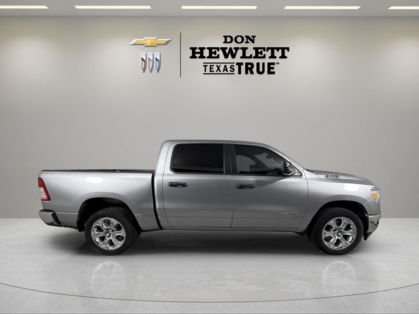 2023 RAM 1500 Lone Star Crew Cab 4x4 5'7" Box