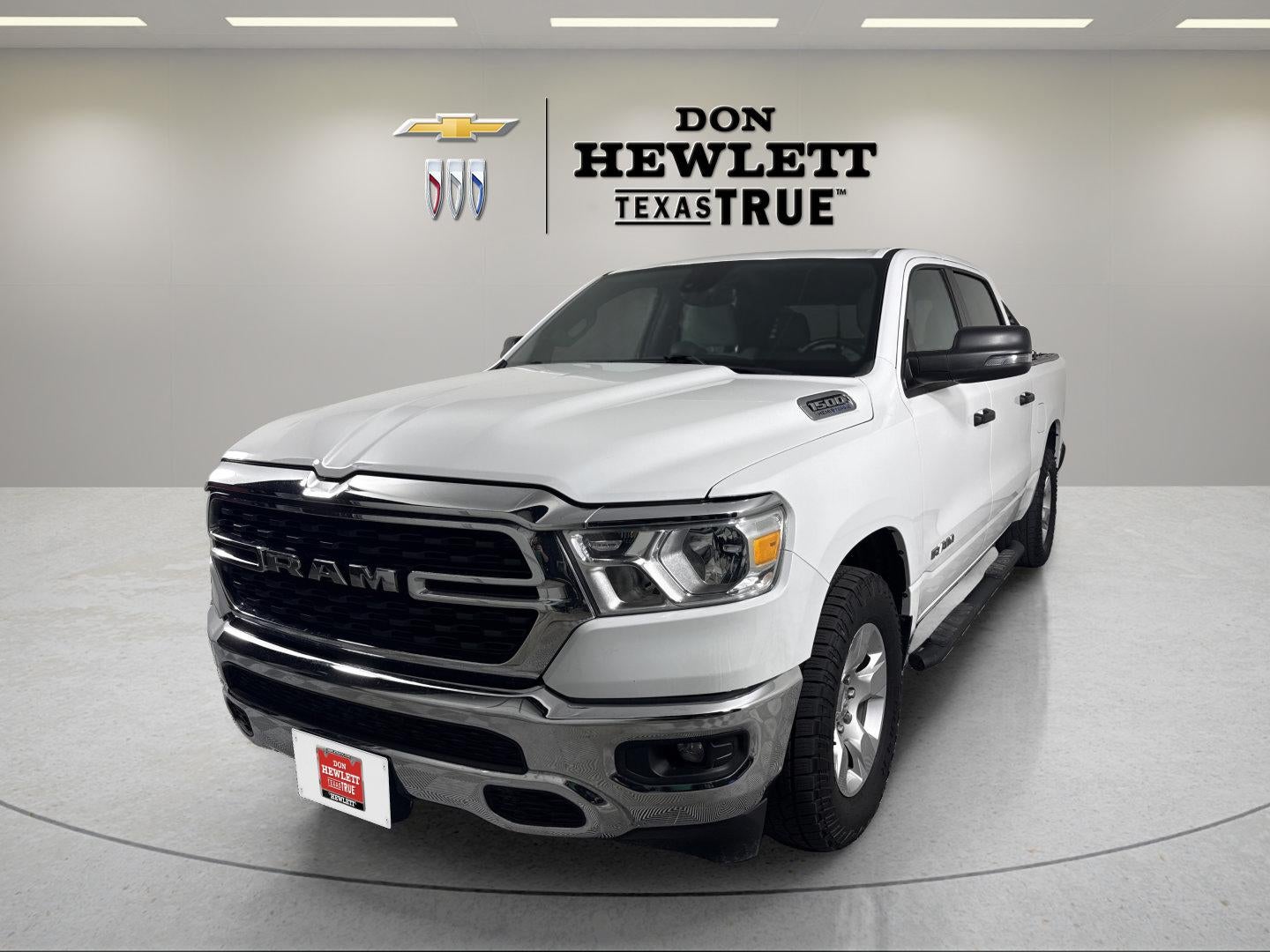 2024 RAM 1500 Lone Star Crew Cab 4x4 5'7" Box