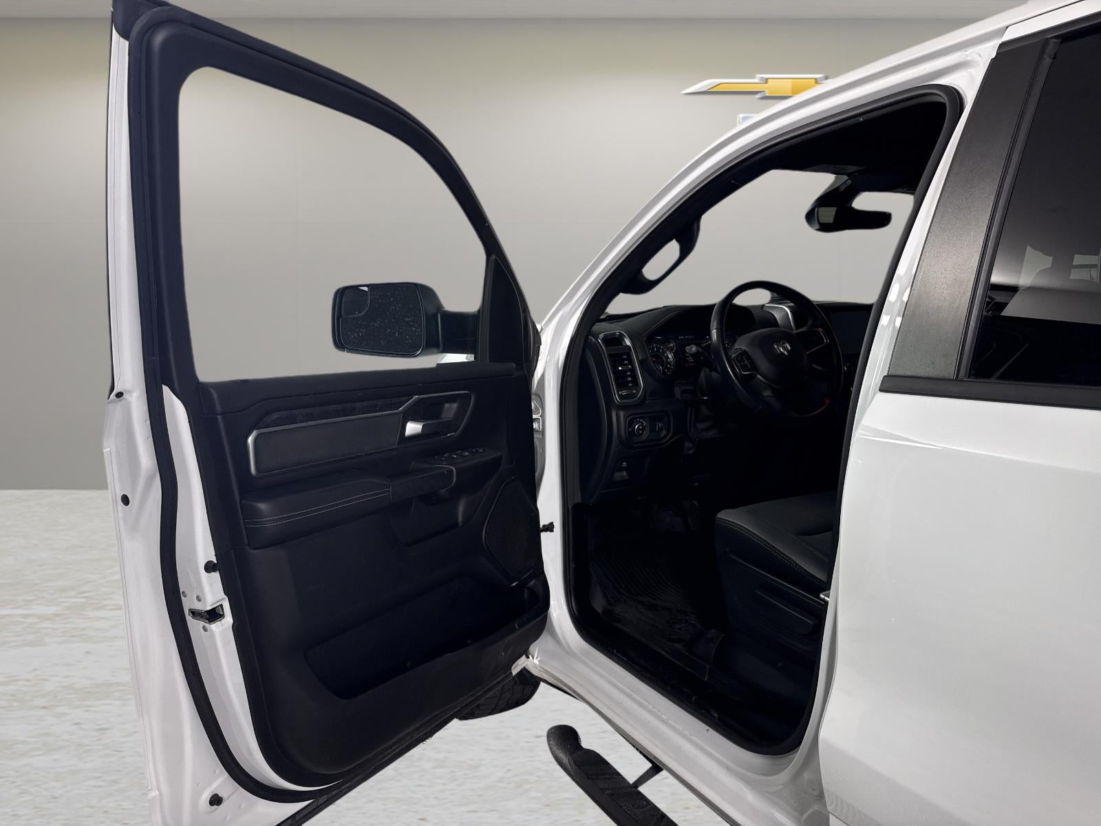 2024 RAM 1500 Lone Star Crew Cab 4x4 5'7" Box