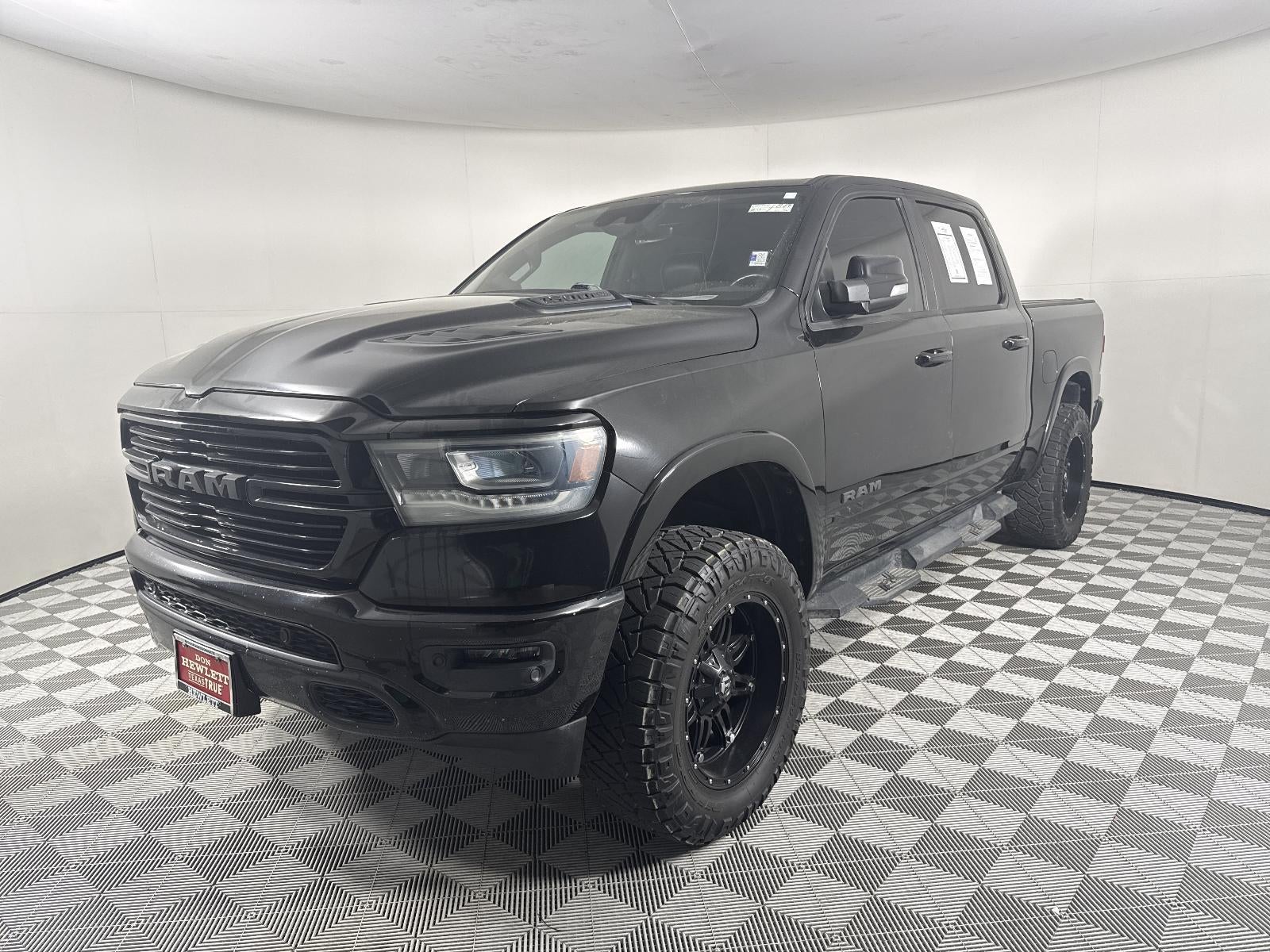 2021 RAM 1500 Laramie Crew Cab 4x4 5'7" Box