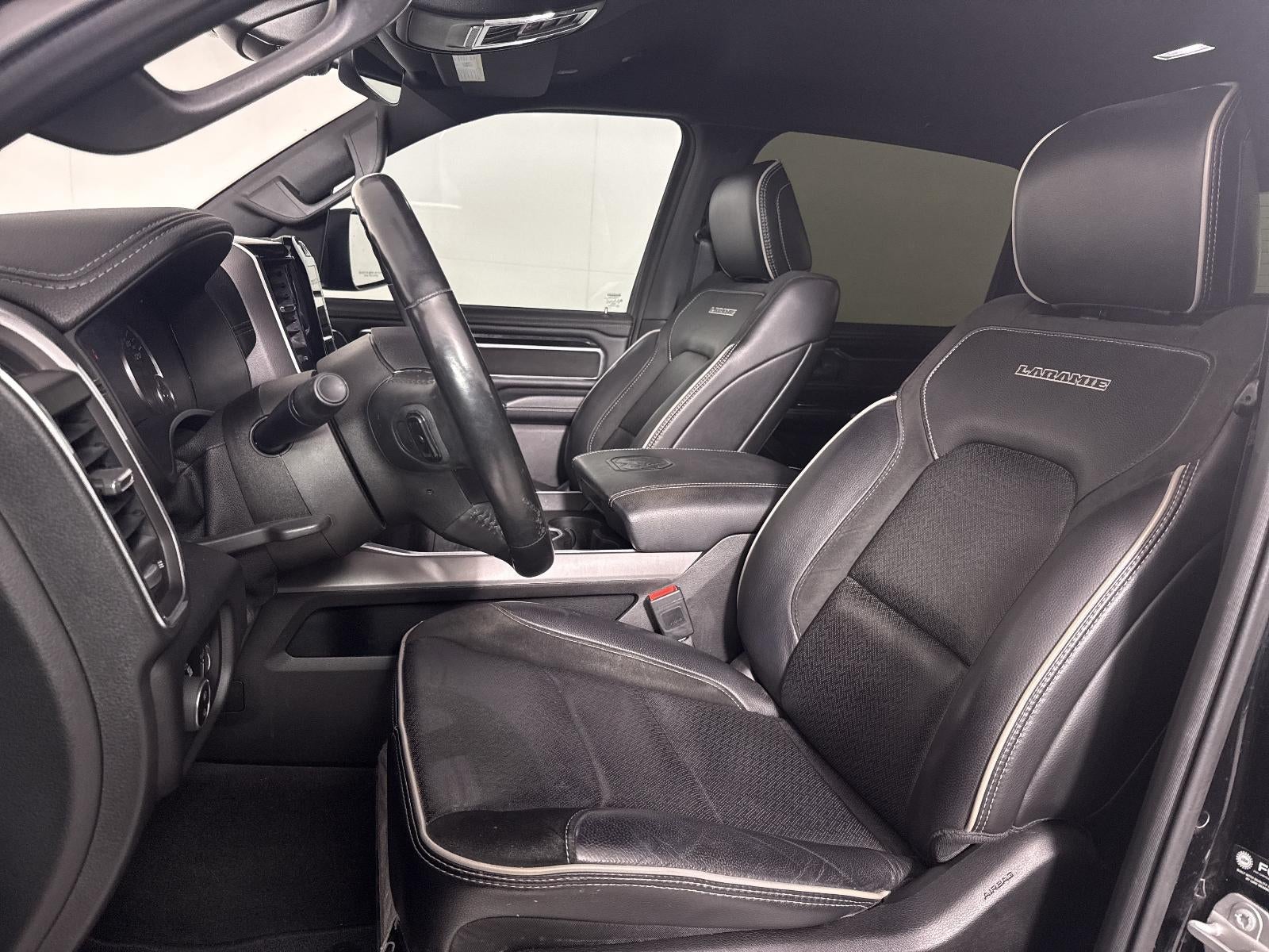 2021 RAM 1500 Laramie Crew Cab 4x4 5'7" Box