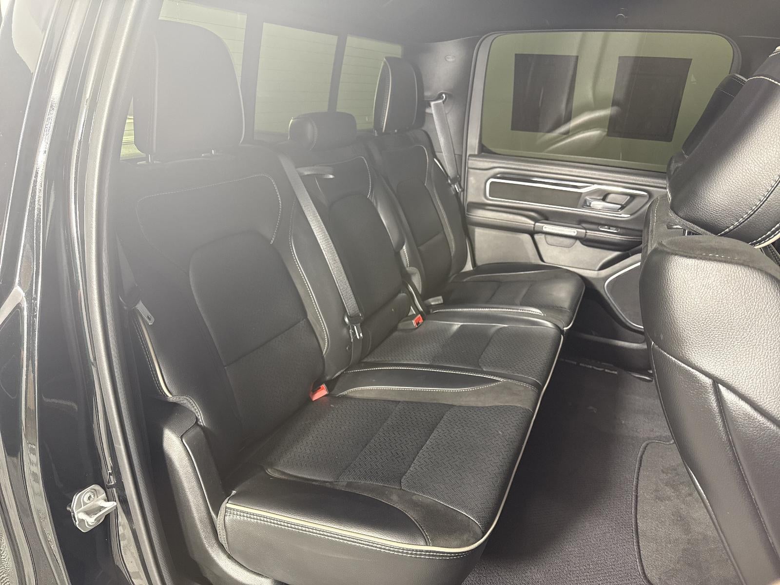 2021 RAM 1500 Laramie Crew Cab 4x4 5'7" Box