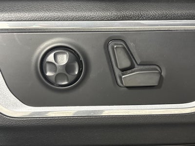2021 RAM 1500 Laramie Crew Cab 4x4 5'7" Box