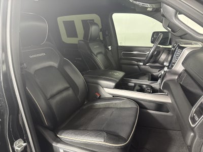 2021 RAM 1500 Laramie Crew Cab 4x4 5'7" Box