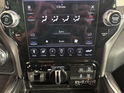 2021 RAM 1500 Laramie Crew Cab 4x4 5'7" Box