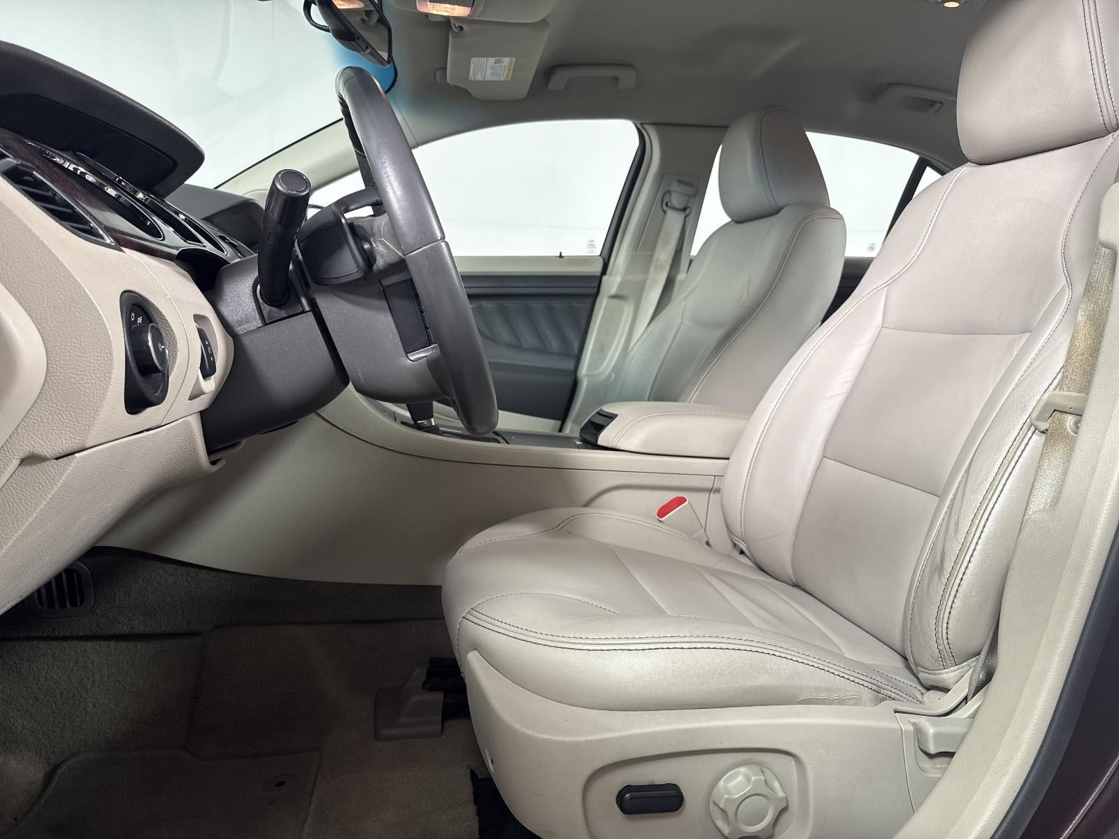 2011 Ford Taurus SEL