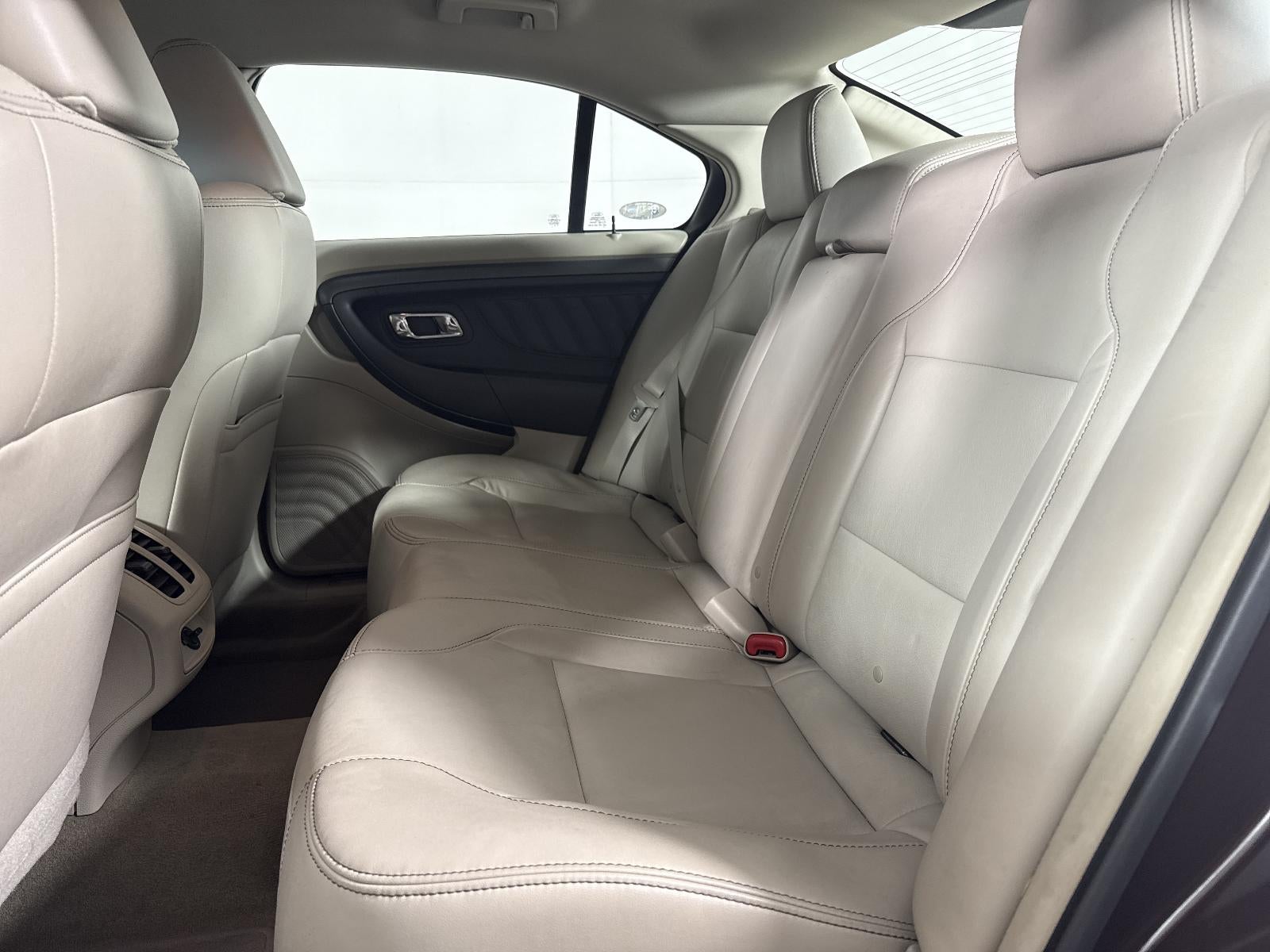 2011 Ford Taurus SEL
