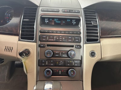 2011 Ford Taurus SEL