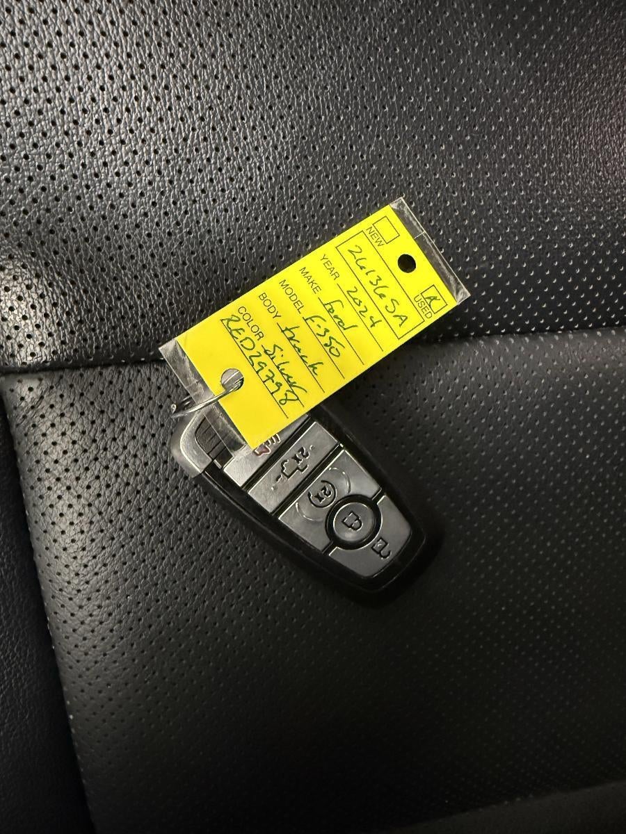 2024 Ford Super Duty F-350 SRW XL