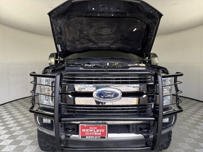 2017 Ford Super Duty F-350 DRW Lariat