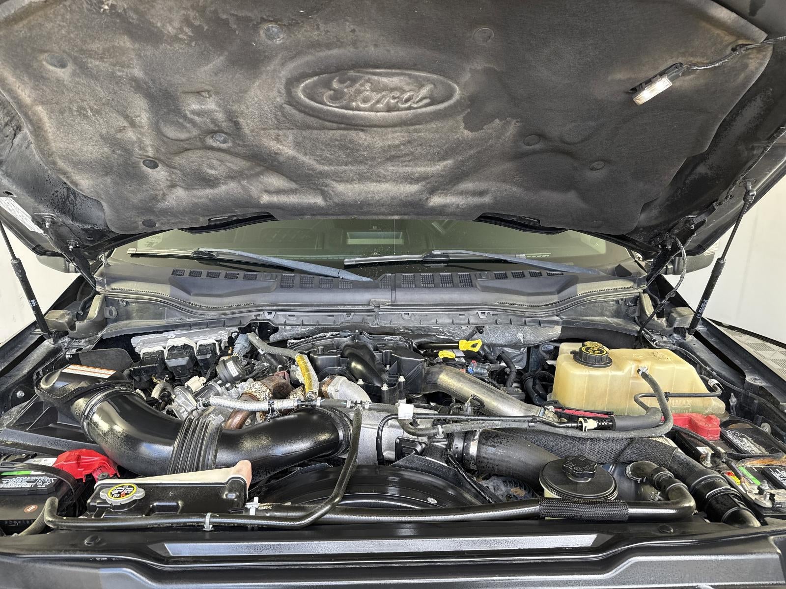 2017 Ford Super Duty F-350 DRW Lariat