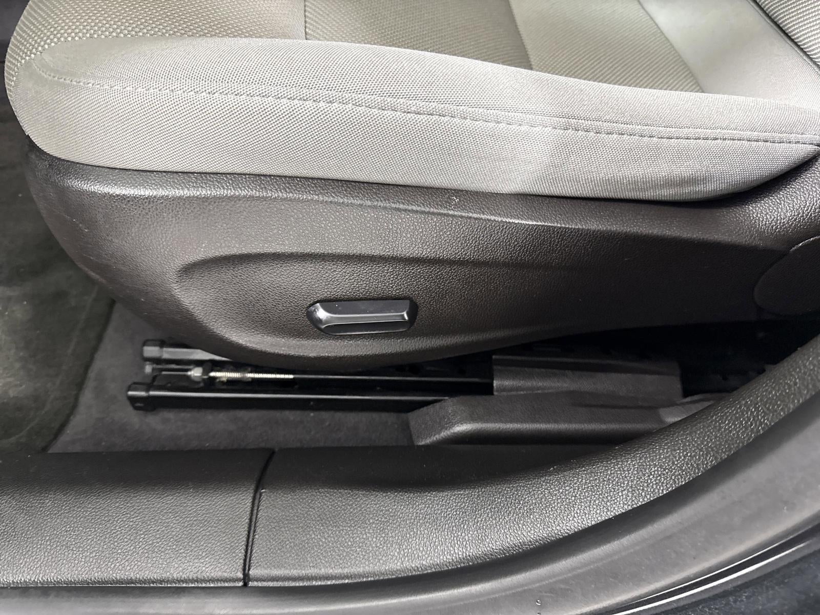 2013 Chevrolet Cruze 1LT