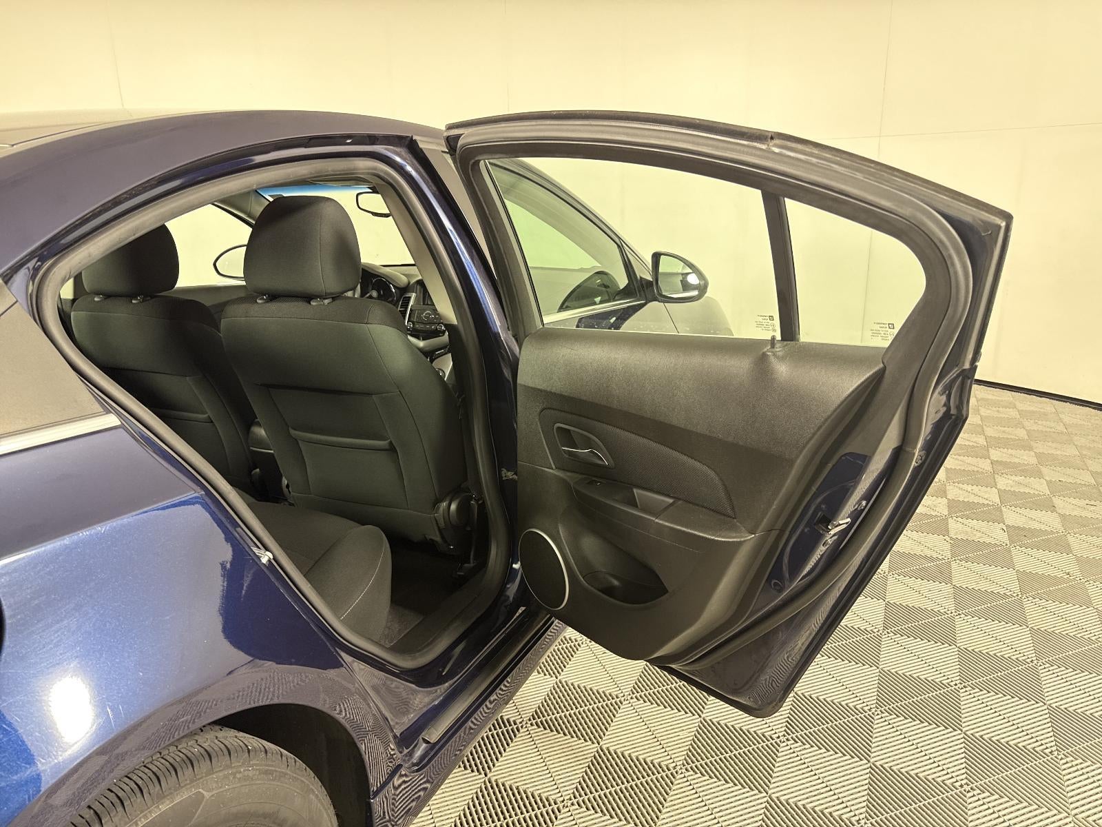 2011 Chevrolet Cruze LT w/1LT