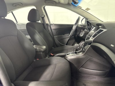 2011 Chevrolet Cruze LT w/1LT