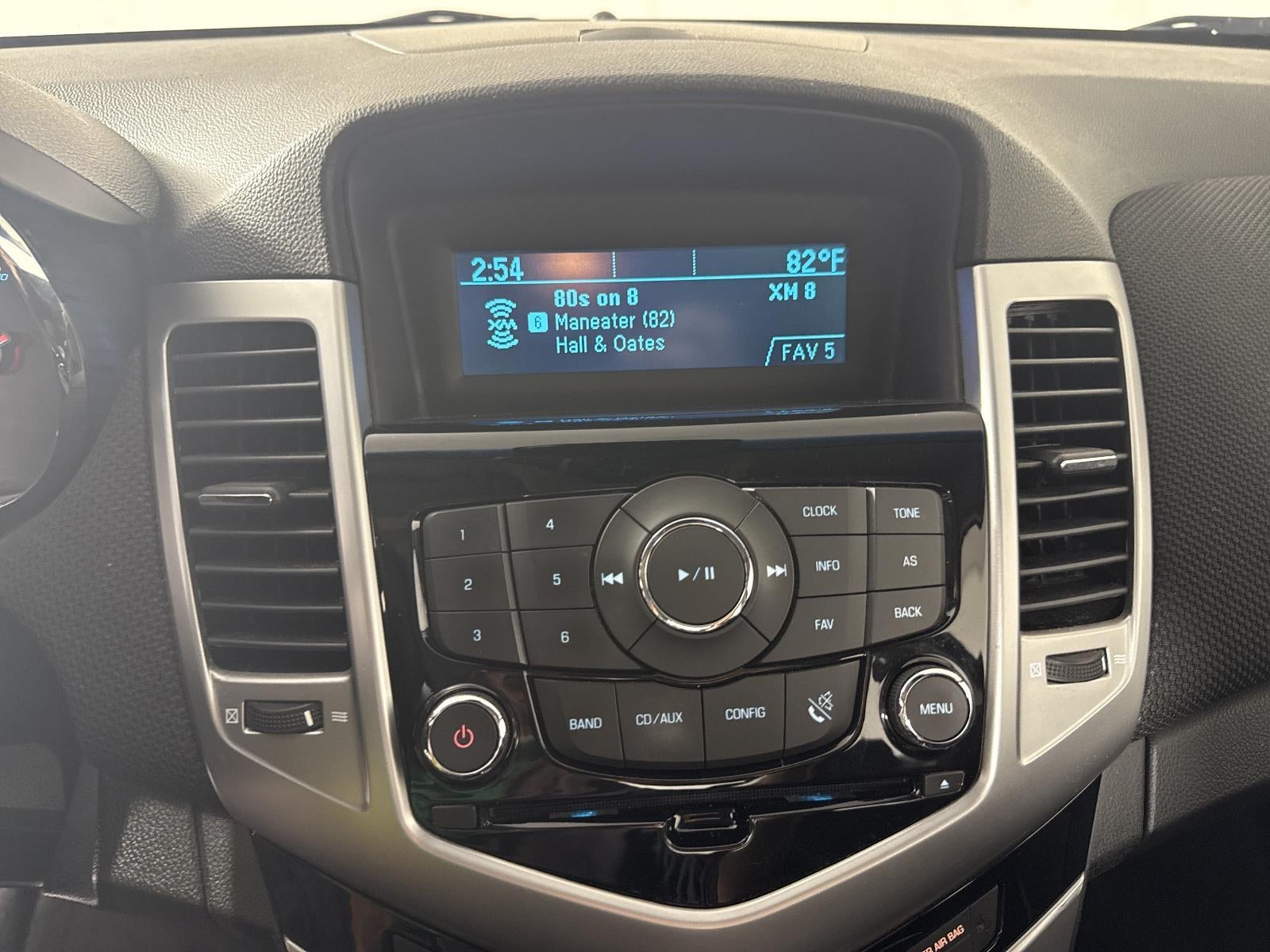 2011 Chevrolet Cruze LT w/1LT