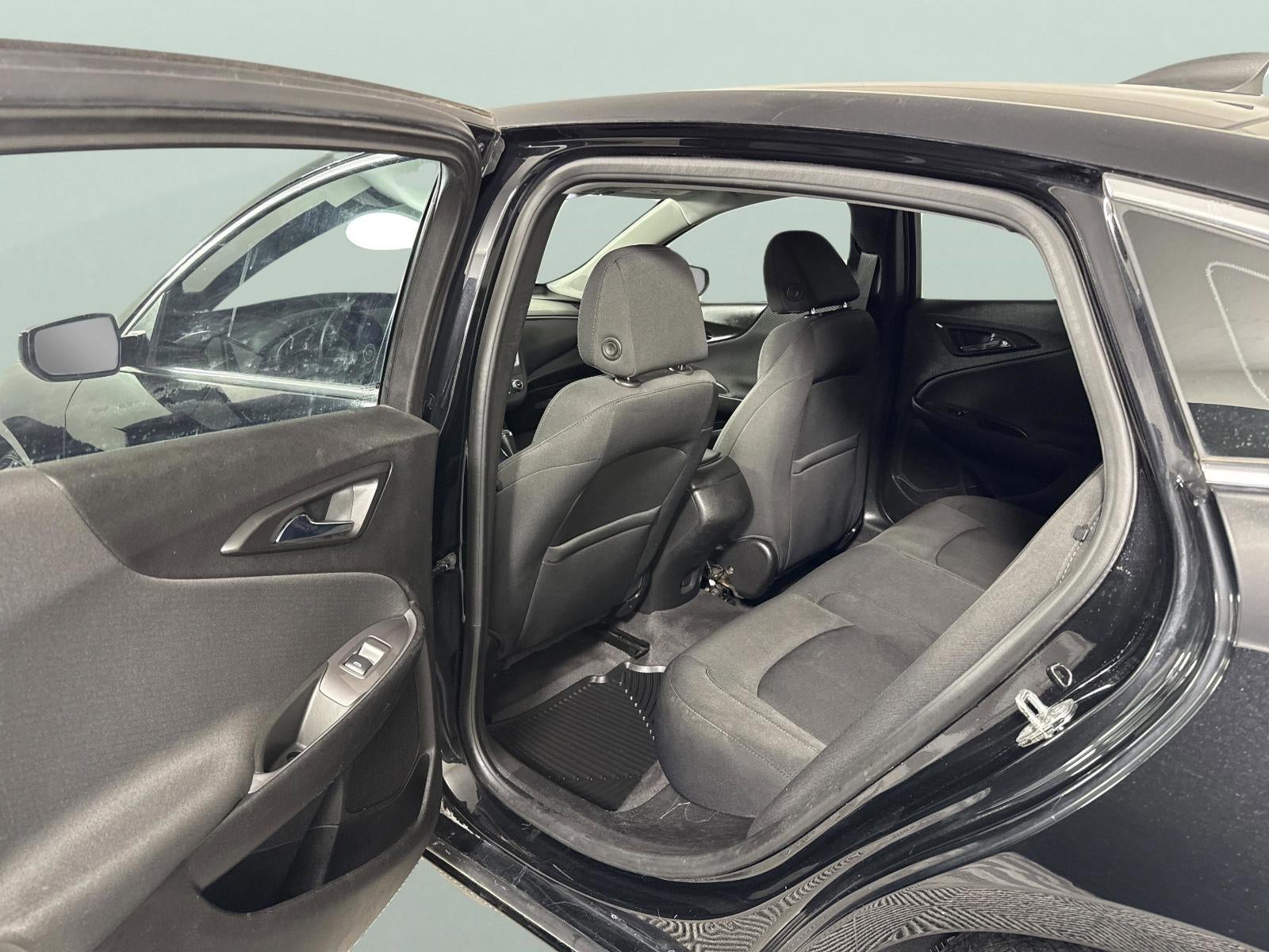 2018 Chevrolet Malibu LS