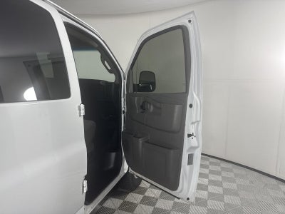 2017 Chevrolet Express Passenger 3500 LT