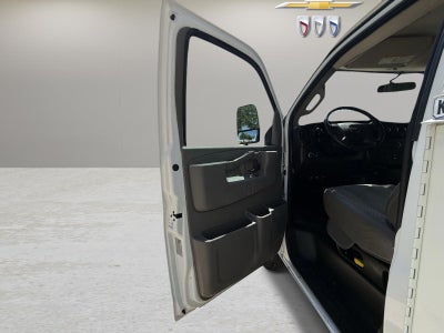 2021 Chevrolet Express Cutaway 3500 Work Van