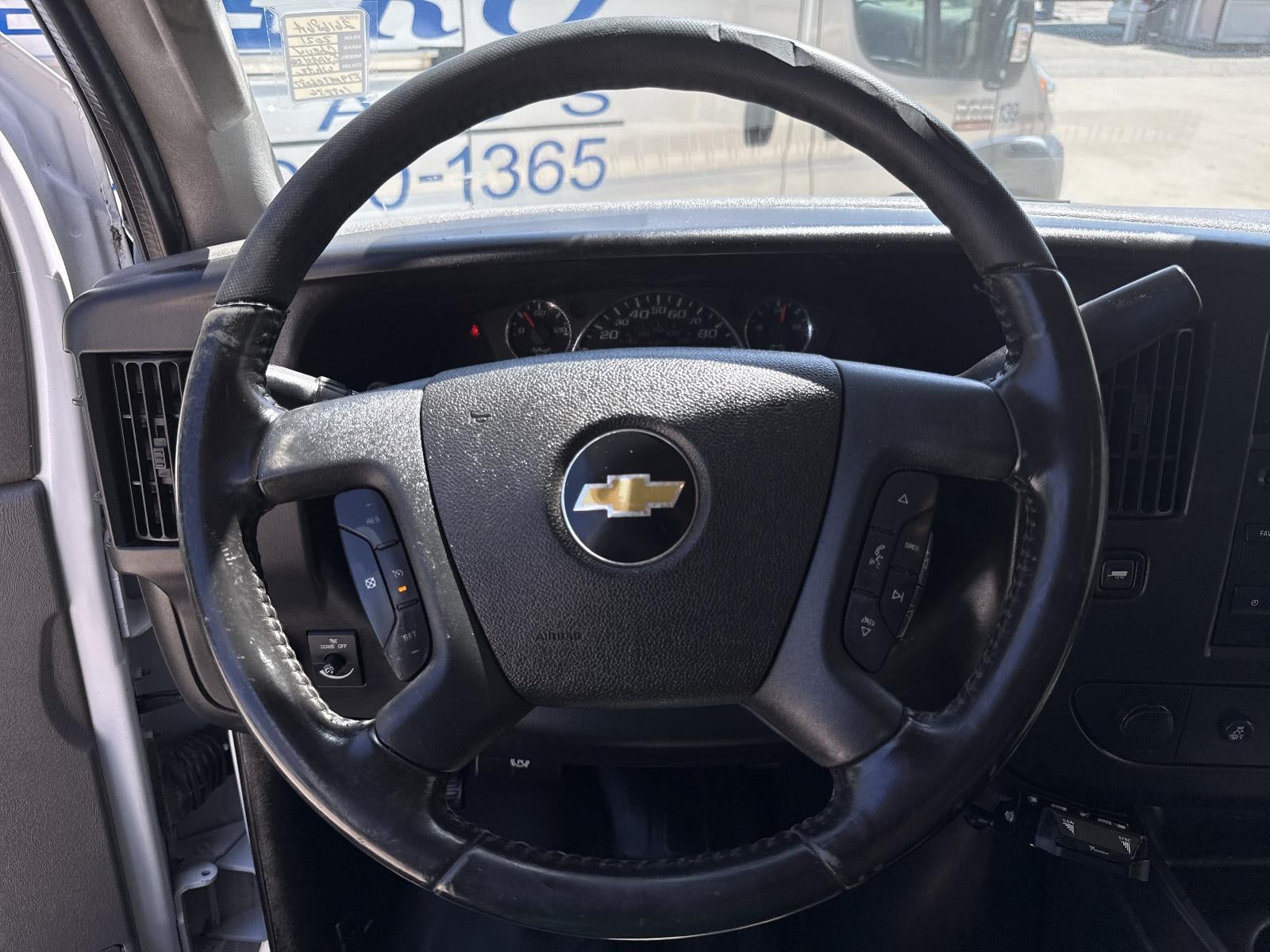 2021 Chevrolet Express Cutaway 3500 Work Van