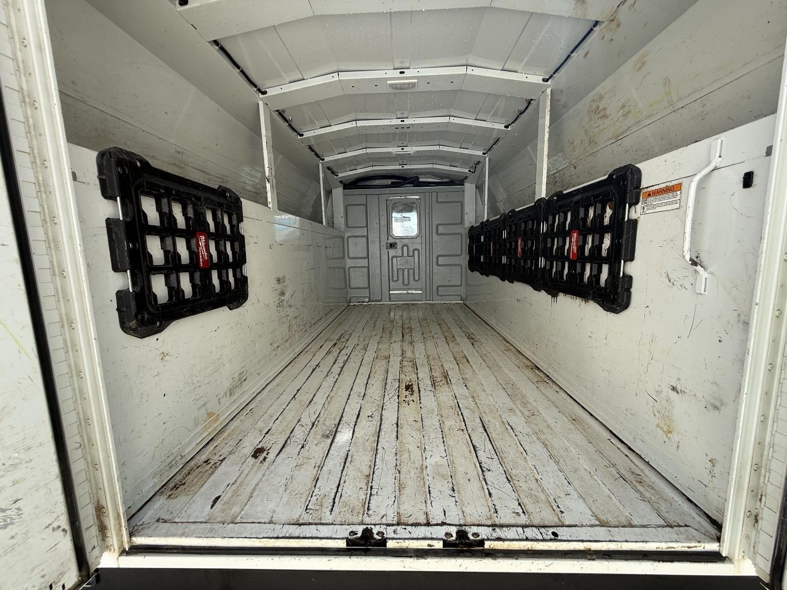 2021 Chevrolet Express Cutaway 3500 Work Van