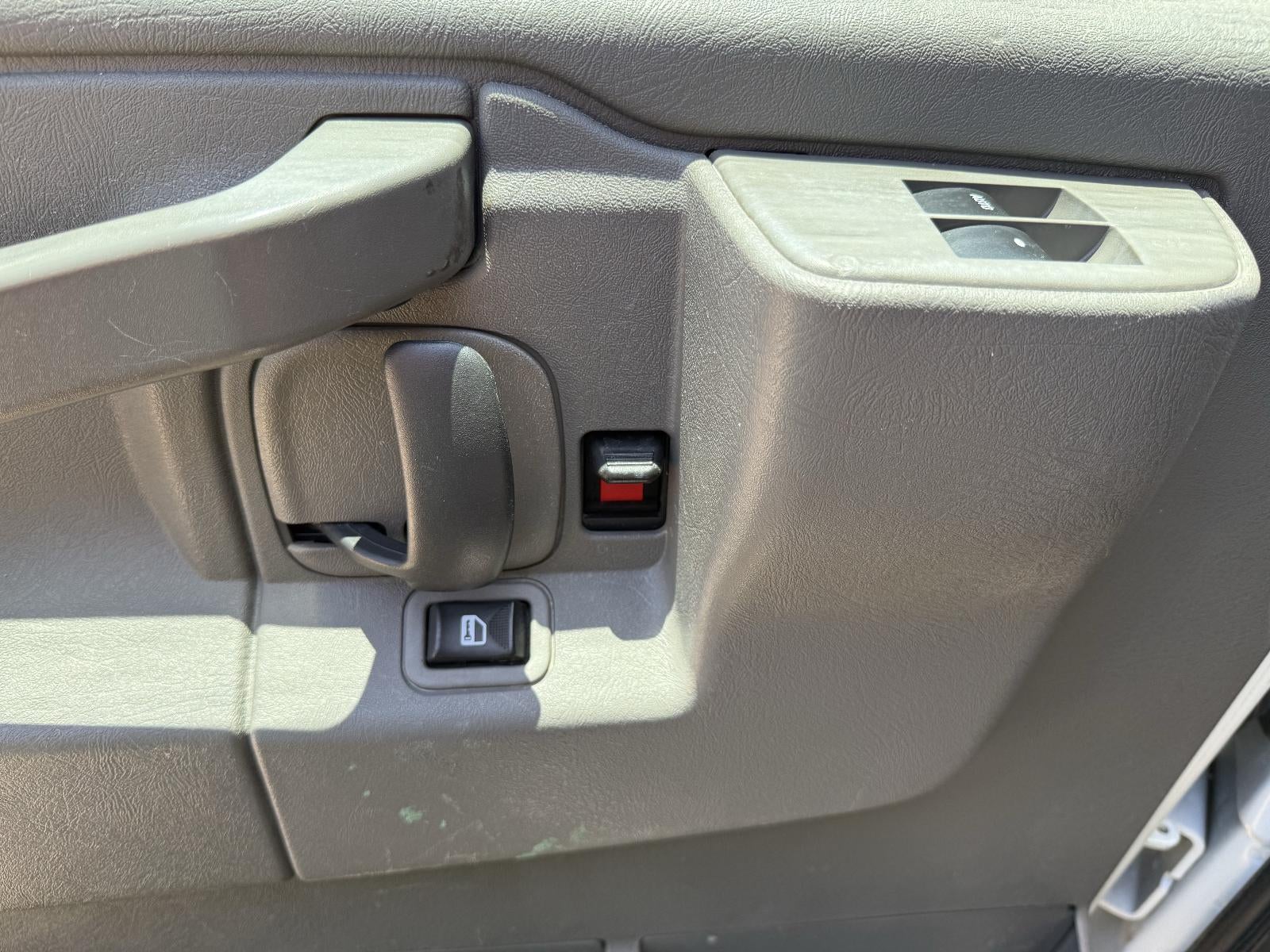 2020 Chevrolet Express Cutaway 3500 Work Van