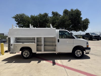 2020 Chevrolet Express Cutaway 3500 Work Van