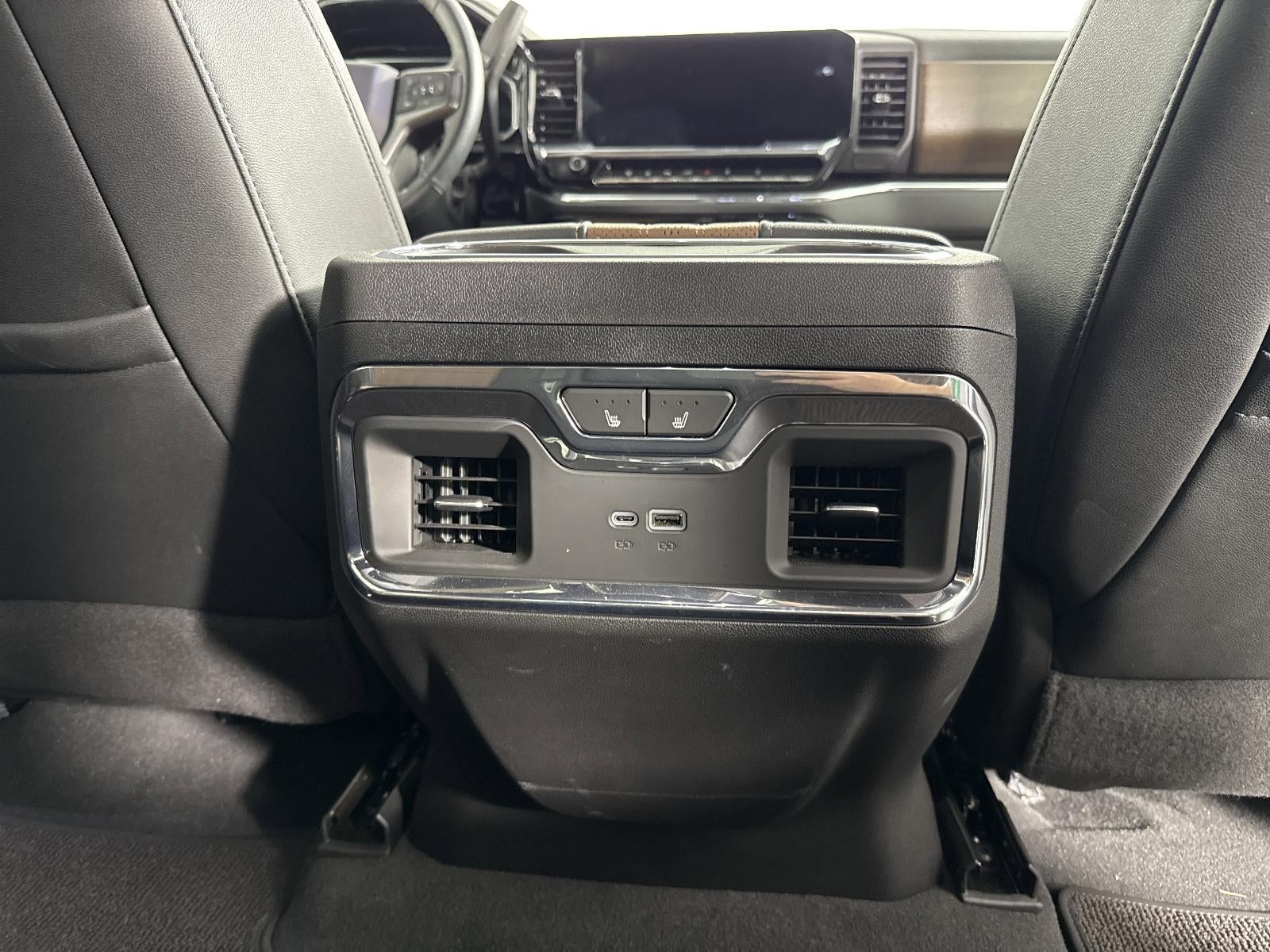 2024 Chevrolet Silverado 3500 HD High Country