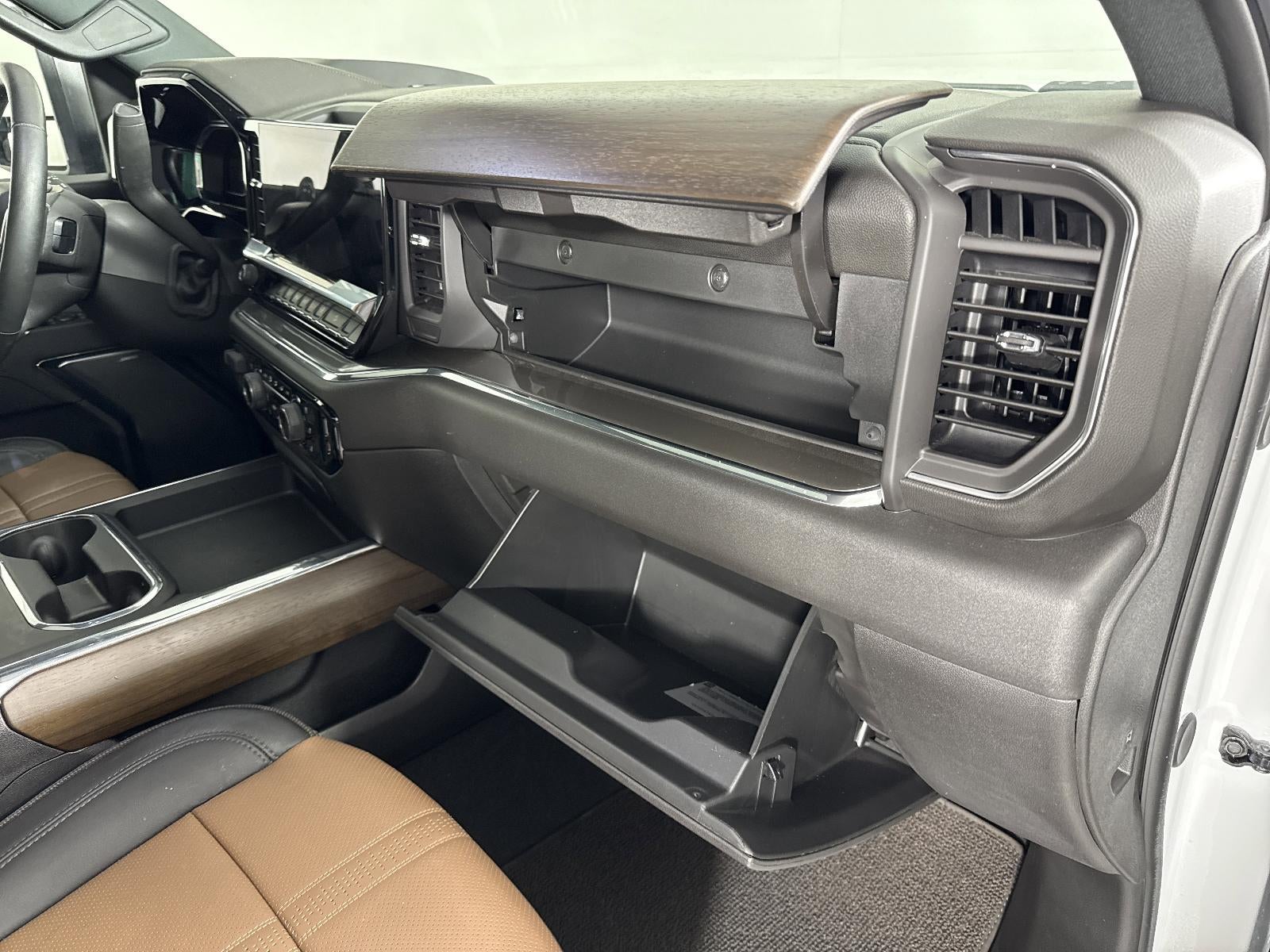 2024 Chevrolet Silverado 3500 HD High Country