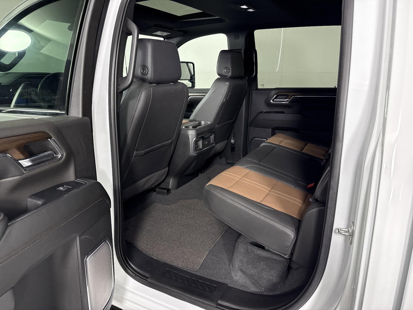 2024 Chevrolet Silverado 3500 HD High Country